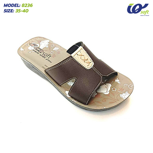Zapato atractivo y bien ajustado de alta calidad de Tailandia 8236, zapatillas deslizantes, Sandalias cómodas de PU para mujer hechas de poliuretano - Product Image 2