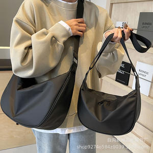 Bolso Bandolera Casual Pequeño para Hombre, Nuevo Modelo 2025, de Tela Oxford con Cristales, Estilo Dumpling - Product Image 4