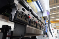 Presse électrique compacte et complète CNC, frein à pression de 1300MM