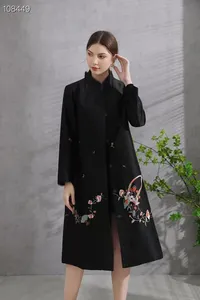 Cappotti lunghi XXL 2024 <span class=keywords><strong>primavera</strong></span> autunno inverno soprabiti da <span class=keywords><strong>donna</strong></span> ricamati di lusso con bottone lungo rosa nero rosso cappotto capispalla - Product Image 3