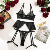 Set Lingerie Wanita Seksi Hitam Berenda dengan Hiasan Bulu Mata, Bra dan Thong Tiga Bagian, Desain Transparan, Grosir, Custom OEM