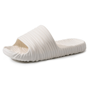 Pantoufles EVA pour hommes, semelle épaisse, respirantes, antidérapantes, pour la maison, sandales d'été pour la plage, marron, blanc, noir, taille 40-45 - Product Image 4