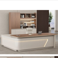 Table et chaise de bureau exécutif modernes et durables en bois avec rangement mural pour usage domestique/commercial
