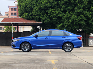 ¡Gran <span class=keywords><strong>Descuento</strong></span> <span class=keywords><strong>en</strong></span> el Nuevo Sedán Honda! Envix 1.0T Auto a Gasolina, Sedán Híbrido de 1.5L, Autos Nuevos Baratos de China - Product Image 2