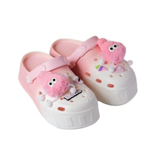 Sabots Pom-Pom pour femmes, talon épais, EVA, chaussures de plage d'été, couleurs bonbon, style Crocs, utilisables en toutes saisons - Product Image 1