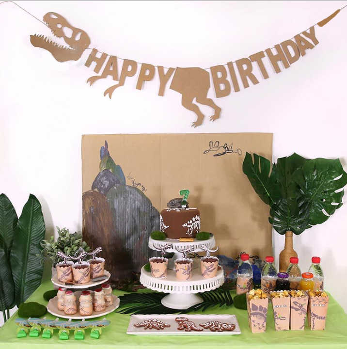 Dinosaur Party Supplies & Decorations