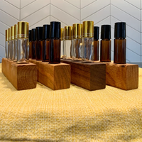 Support de bouteille de rouleau d'huile essentielle en bois-Base universelle de support de stockage de bouteille à bille de 10ml pour les huiles d'aromathérapie