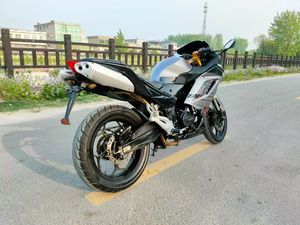 Motocicletas Usadas Tipo Kawasaki <span class=keywords><strong>H2</strong></span>, Motocicleta Deportiva de 250cc, Motocicletas de Carreras de Alto Rendimiento a <span class=keywords><strong>Precio</strong></span> Accesible - Product Image 5