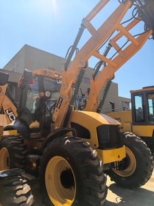 Chargeuse-pelleteuse JCB 4CX d'occasion à prix avantageux, mini-chargeuse-pelleteuse de 7 tonnes à vendre - Product Image 6