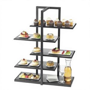 ขาตั้งเค้กโลหะทรงสี่เหลี่ยมทันสมัย งานแฮนด์เมด ดีไซน์หรูหรา ลายสลักดอกไม้สีเงิน เป็นมิตรต่อสิ่งแวดล้อม ปลอดภัยสำหรับเครื่องล้างจาน เหมาะสำหรับจัดแสดง - Product Image 1