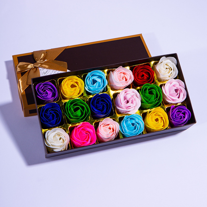 18 fleurs colorées