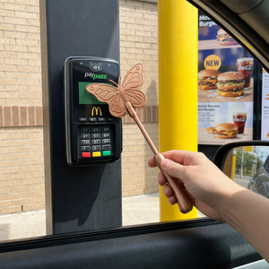 Varita Mágica de Mariposa Impresa en 3D Personalizada de Fábrica, con Tecnología de Pago sin Contacto, Porta Tarjetas de Crédito, Regalo Novedoso - Product Image 6