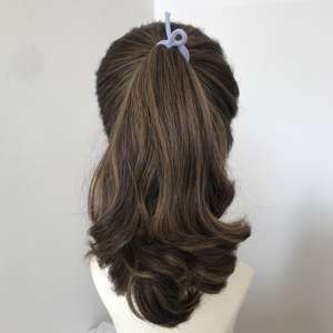 <span class=keywords><strong>Prix</strong></span> <span class=keywords><strong>d</strong></span>'usine en gros 100% européen foncé racine blond humain Remy cheveux petit long pour les femmes blanches Style <span class=keywords><strong>de</strong></span> vague pour la <span class=keywords><strong>salle</strong></span> <span class=keywords><strong>de</strong></span> <span class=keywords><strong>sport</strong></span>/utilisation sportive - Product Image 1