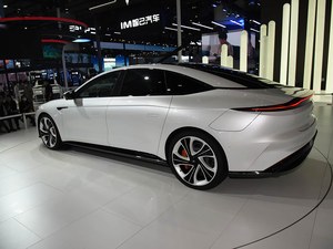 IM L7 2024, Sedán de Nueva Energía de Tamaño Mediano a Grande |   Vehículo Eléctrico Puro, Autonomía CLTC de 625-708 km, Alta Potencia de 250-425 kW, Fabricado en China - Product Image 4