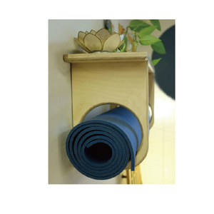 Support mural pour tapis de yoga en bois, <span class=keywords><strong>étagère</strong></span> de rangement pour tapis - Product Image 3