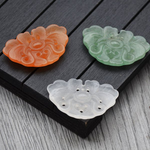 Pendentif fleur de lotus sculpté à la main en pierre naturelle, ajouré, pour la fabrication de colliers, origine Jinhua, printemps 2024 - Product Image 1