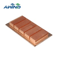 Dissipateur thermique à ailettes en acier de Dongguan pour refroidisseur de processeur de serveur, petit dissipateur thermique pour dissipateur thermique Peltier M.2 60x40x10