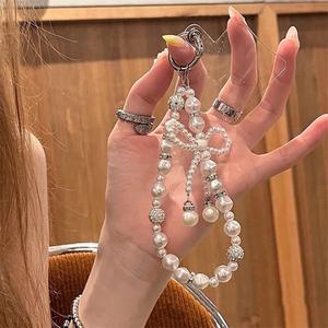 Chaîne de téléphone HP062 avec nœud papillon en perles incrustées de diamants, porte-clés, pendentif, chaîne anti-chute pour sac, <span class=keywords><strong>collier</strong></span> de perles fait main, accessoire - Product Image 3