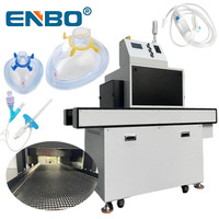 Convoyeur de durcissement UV LED à refroidissement par eau, monté au sol, adapté au montage et au traitement de durcissement par collage des dispositifs médicaux