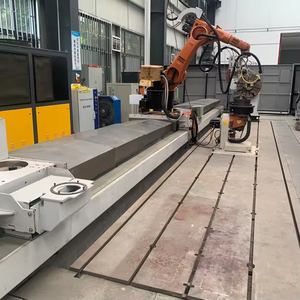 Kuka <span class=keywords><strong>6</strong></span> Trục Cánh Tay <span class=keywords><strong>Robot</strong></span> Laser Ốp Thiết Bị Với 6000W Raycus Sợi Laser Cho Lớp Phủ Kim Loại Cho Tinh Thần - Product Image 5