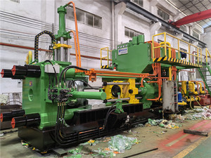 Machine d'extrusion d'aluminium d'<span class=keywords><strong>occasion</strong></span> comprenant une <span class=keywords><strong>presse</strong></span> avec extracteur Four à billettes avec table de refroidissement et ligne d'extrusion pour four à filière - Product Image 5
