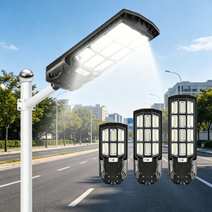 Lampadaire <span class=keywords><strong>solaire</strong></span> tout-en-un <span class=keywords><strong>200</strong></span>-400W IP65 3CCT pour extérieur avec capteur de mouvement PIR - Product Image 1
