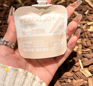 Loción de Cuatro Colores PEACH JO+ PJ, Perfume Hidratante y Humectante con Aroma a Sándalo Lunar para Mujer, para Todo Tipo de Piel - Product Image 3