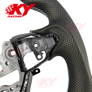 Volant sport en fibre de carbone forgée avec LED personnalisées pour Hyundai Elantra N I30N I20N Veloster N Kona N 2018-2026 - Product Image 3