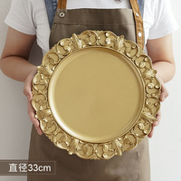 Assiettes de présentation TGYW en acrylique marron foncé style Aristocrat avec bordure ornée en relief, assiettes de service rondes rétro baroques en plastique de 13 pouces