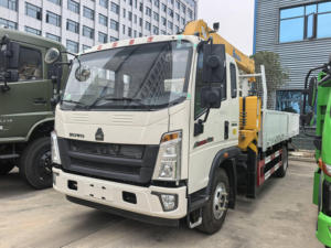 รถบรรทุก HOWO 4x2 ขนาดเล็ก ติดตั้งเครนบูมตรงแบบยืดหดได้ 3 ตัน 3.2 ตัน พร้อมกระบะยกข้าง - Product Image 2