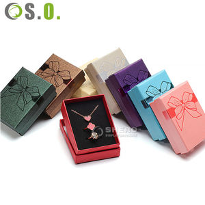 Caja de Joyería de Lujo con Empaque de Regalo Personalizado y Reciclado con Logotipo - Product Image 6