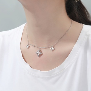 Collier pendentif personnalisé pour femme, tendance, en argent 925 plaqué rhodium avec zircon, chaîne à maillons, pour fiançailles, mariage, fête, cadeau - Product Image 5