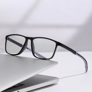 Lentes de Lectura para Computadora, Unisex, Anti Luz Azul, Duraderas, Transparentes, Precio al por Mayor, con Receta, Color Negro - Product Image 3