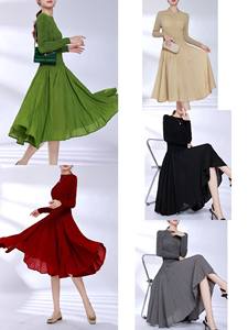 Женское плиссированное платье - Product Image 6