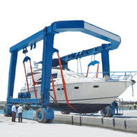 Prix de la grue de levage mobile 250T, grue de levage mobile marine de chantier naval 300 tonnes, grue à portique mobile pour bateau 500t