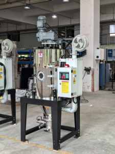 جهاز تبلور مستمر للبلاستيك بسعة 100 كجم/ساعة لإعادة تدوير البلاستيك PLA وPET مع معدات تجفيف - Product Image 3