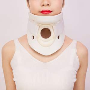 Collier cervical orthopédique respirant et réglable de haute qualité FengYu avec fixation orthopédique pour usage clinique - Product Image 3