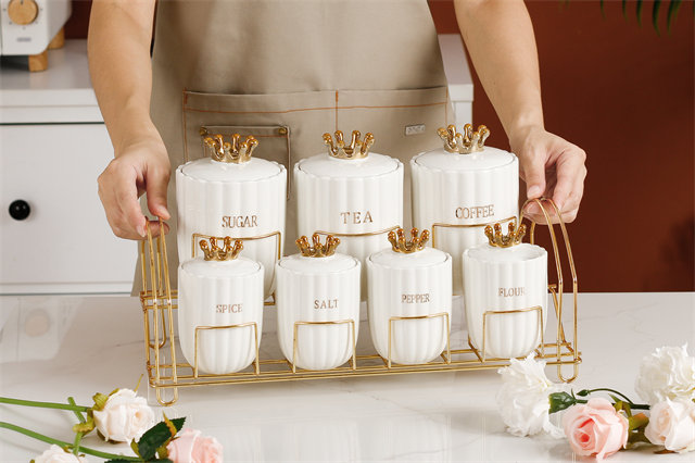 Kitchen Luxury Crown Gold Stand Seasoning Jar Spice Storage Jar Set Of 8