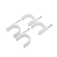 Pinces de câble électrique rondes réglables en plastique Pinces de câble plates Pinces de câble de fixation de fil en plastique