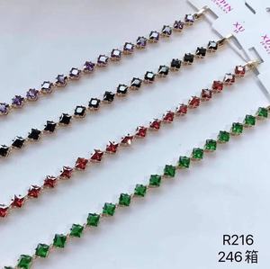 <span class=keywords><strong>Pulsera</strong></span> A01 Xuping Jewelry Elegante <span class=keywords><strong>de</strong></span> Moda con Piedra <span class=keywords><strong>de</strong></span> Color Hueca para Mujer - Product Image 2