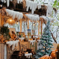Modèle décoratif réaliste de scène de neige de Noël pour les fêtes d'hiver, maison en résine, sculpture de bonhomme de neige, couleur et forme personnalisables