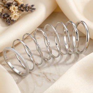 Anillo Geométrico Clásico de Acero Inoxidable Pulido con Baño de Oro de 18K y Circonita, Unisex, 2mm, Joyería para Regalo de Boda o Fiestas - Product Image 5