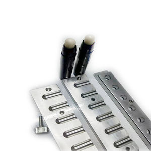 12キャビティカスタムリップバームモールドアルミニウム金型リップスティック口紅充填金型を作る - Product Image 2