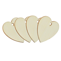 Cœurs en bois inachevé avec trou en forme de cœur pour mariage et fête