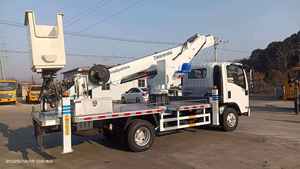 Camión de trabajo aéreo Isuzu 4X2 equipado con plataforma de trabajo en altura de 20 metros, camión AWP - Product Image 5