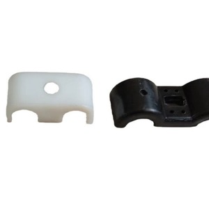 Clip de nailon en forma de C para cables de 18 mm y 20 mm, soporte aislado para fijación de cableado en ingeniería ferroviaria - Product Image 3