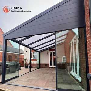 Véranda de sécurité à double vitrage toutes saisons avec cadre en alliage d'aluminium imperméable, toit plat triangulaire, moulage <span class=keywords><strong>pour</strong></span> parcs - Product Image 2