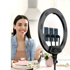 Vente en gros Anneau lumineux de 18 pouces de diamètre avec support de trépied Anneau de lumière led circulaire à intensité variable remplir selfie photographie flash annulaire