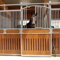 Stalles de chevaux temporaires portables avec toit Stable Horse Syall Stable en bois pour chevaux