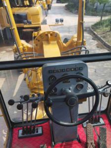 Motoniveladora Caterpillar 140H/140G/140K/14G Usada y Económica con Motor y Bomba para Uso en Construcción, Modelo 2016 - Product Image 4